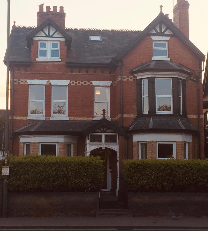 Bouvrie Guest House Hereford Exteriör bild